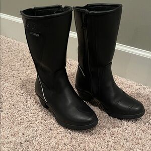 BILT motorcycle boots woman’s size 6